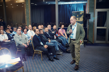 Где брать топ-менеджеров: нанимать или выращивать в компании