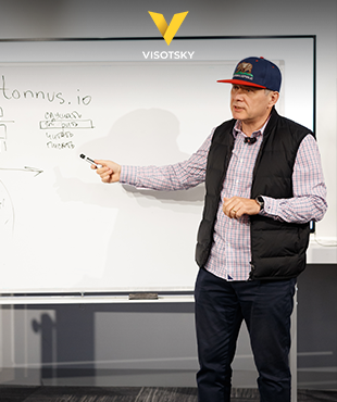 Александр Высоцкий проведёт закрытый вебинар для резидентов Business Booster